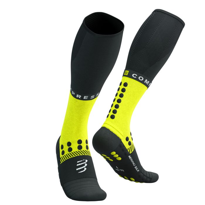 Compressport WINTER RUN kompressioonpõlvikud