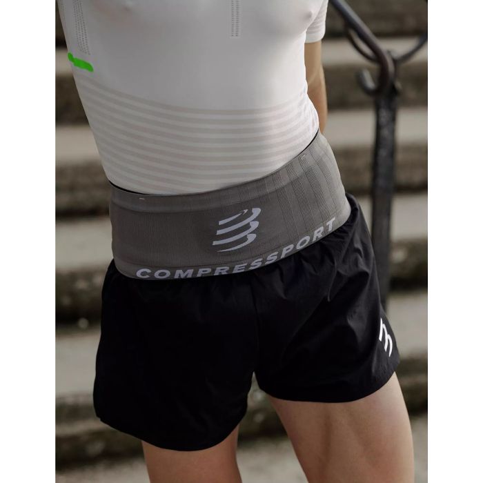 Jooksuvöö Compressport Free Belt 2.0 must