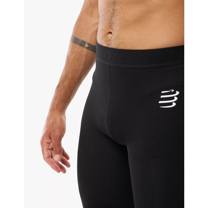 Meeste kompressioonpüksid Compressport Recovery must