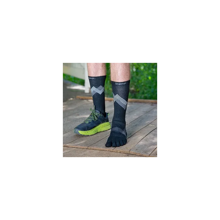 Injinji RUN õhukesed kõrged varvassokid coolmax must